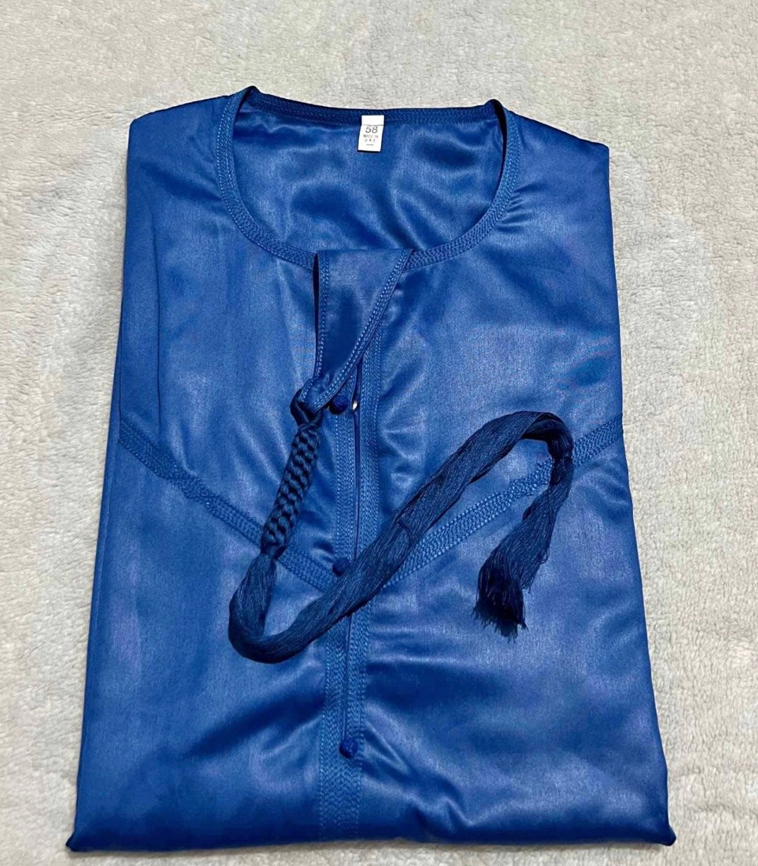 قندورة إماراتية فاخرة – قماش فيتنامي                    Premium Emirati Thobe – Vietnamese Fabric 🇦🇪